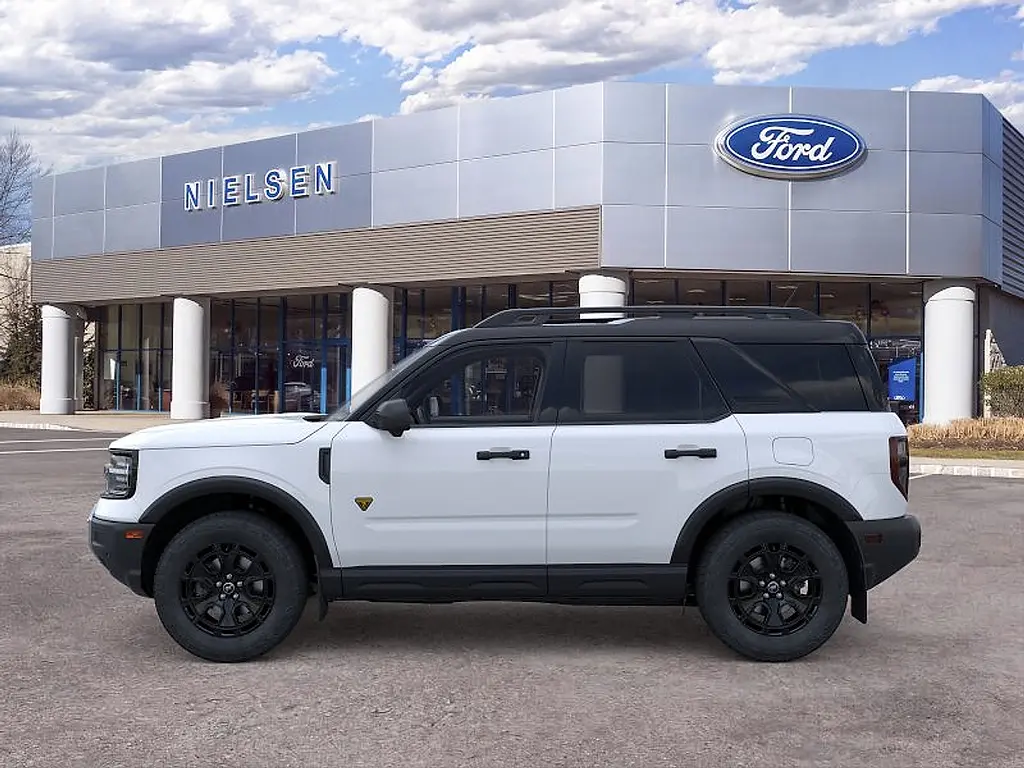 2026 Ford Bronco - $41,995