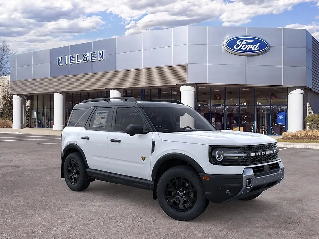 2026 Ford Bronco - $41,995