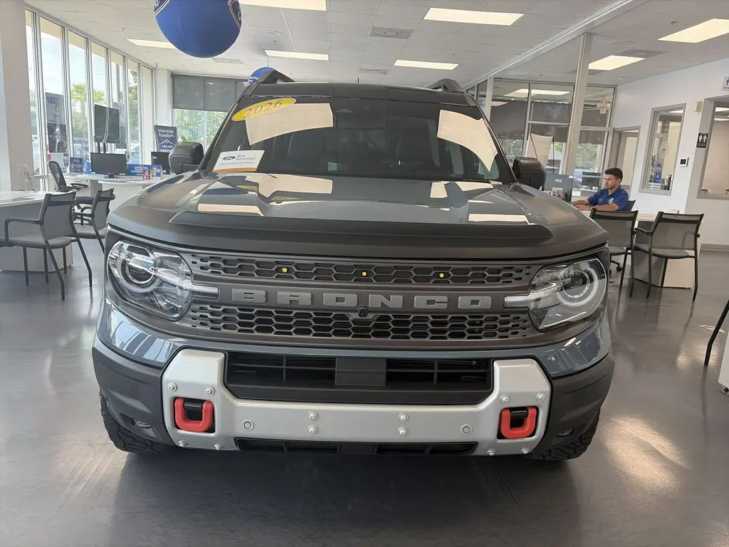 2026 Ford Bronco - $37,620