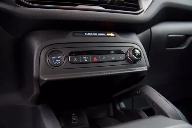 2025 Ford Bronco - $33,749