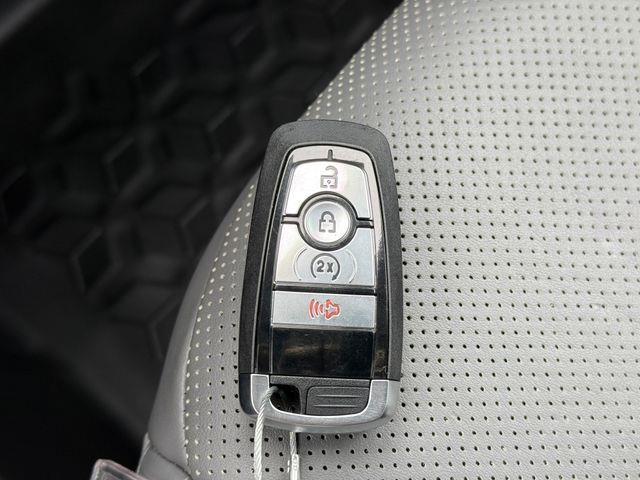 2025 Ford Bronco - $32,995