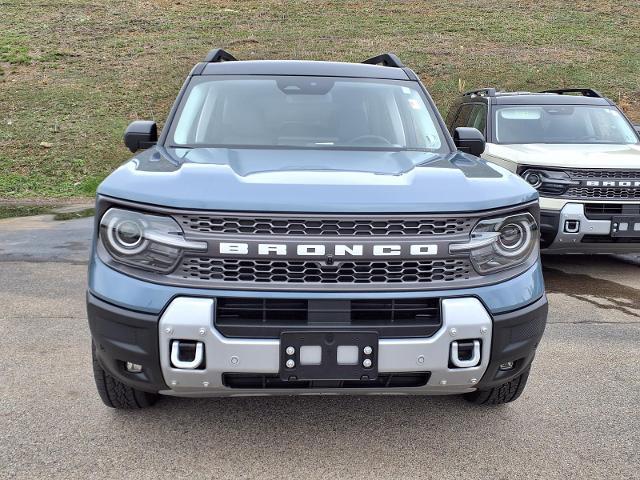 2025 Ford Bronco - $31,990