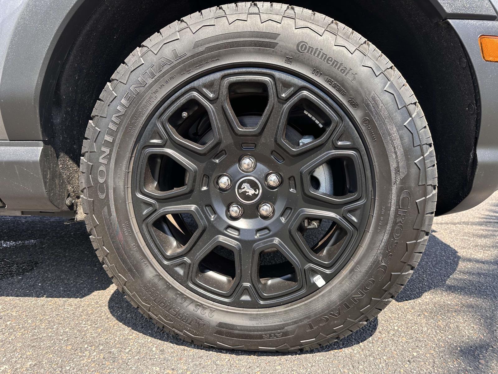 2025 Ford Bronco - $38,989