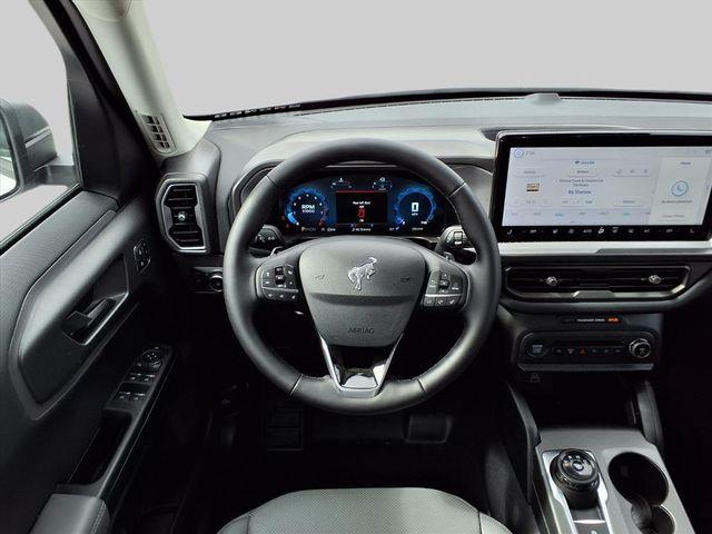2025 Ford Bronco - $35,900