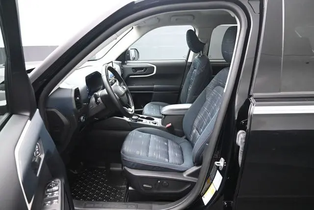 2023 Ford Bronco - $26,595