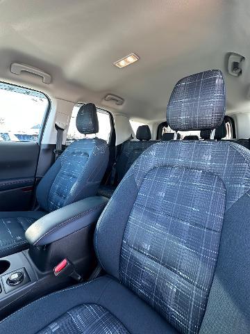 2024 Ford Bronco - $33,900