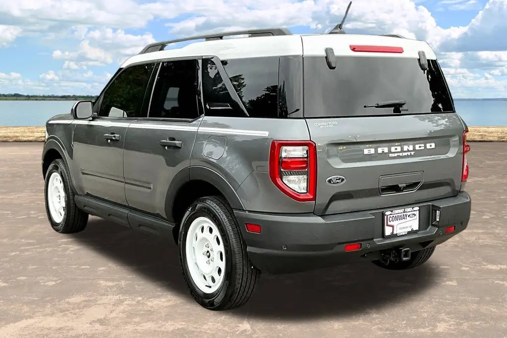 2024 Ford Bronco - $27,998