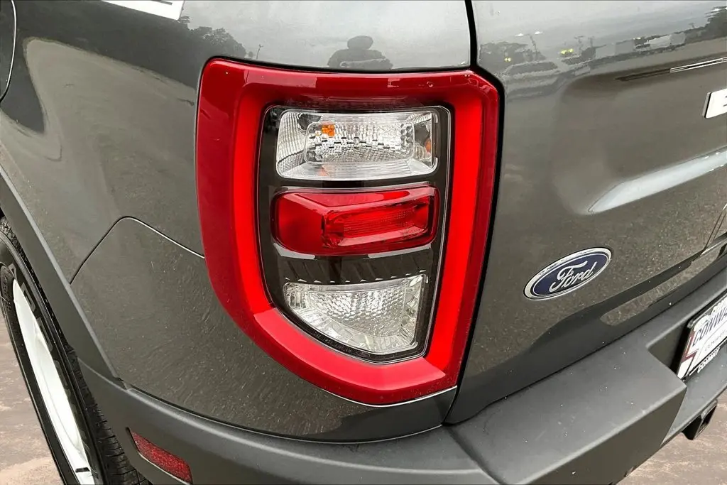 2024 Ford Bronco - $27,998