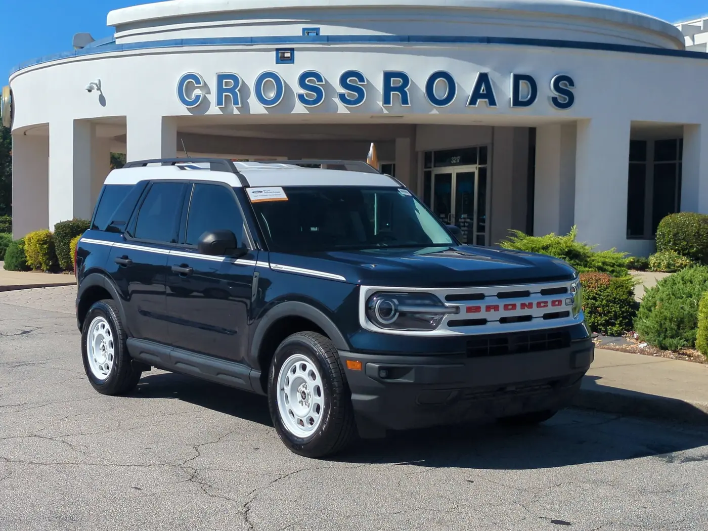 2023 Ford Bronco - $25,495