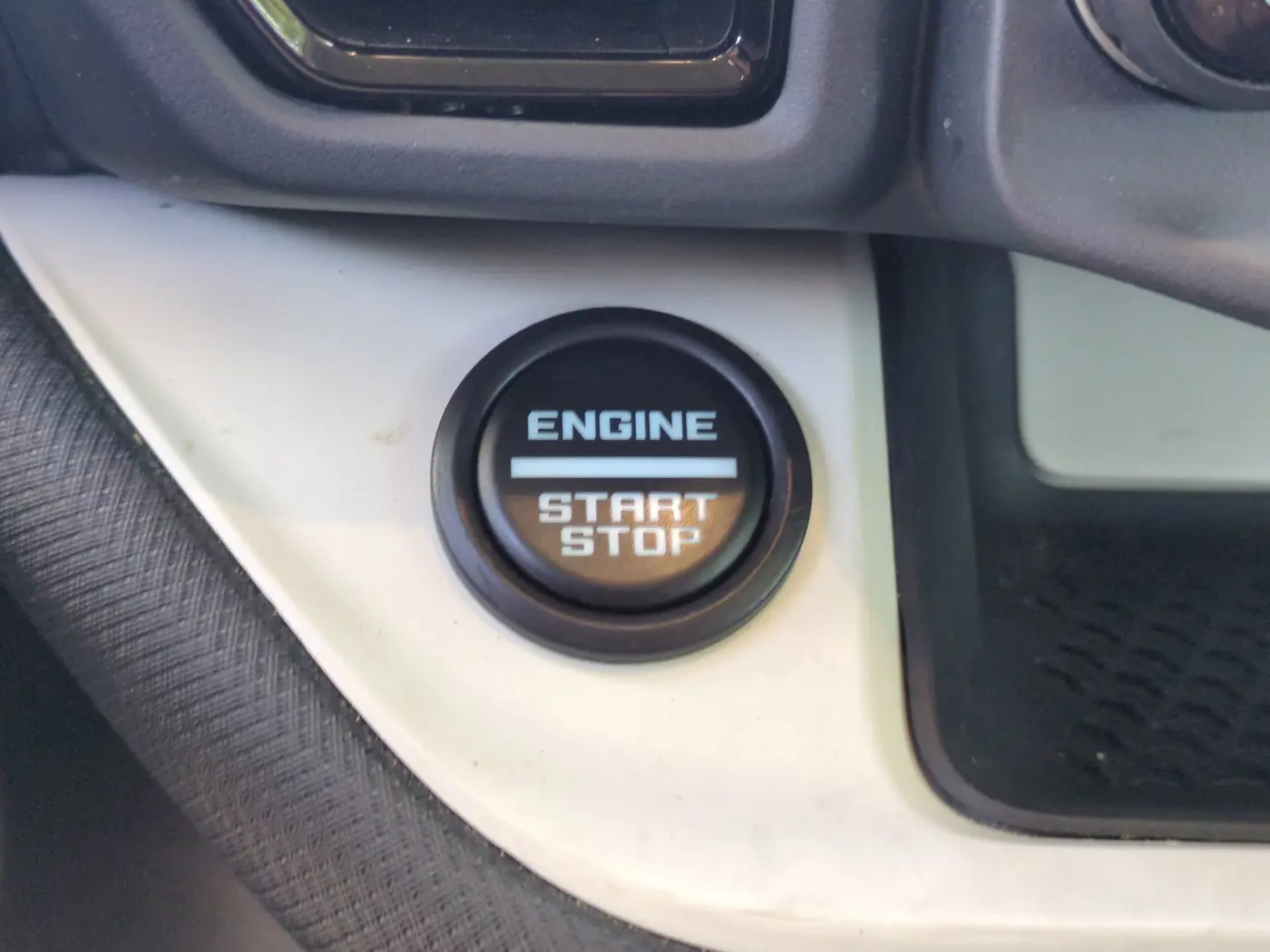 2023 Ford Bronco - $25,495