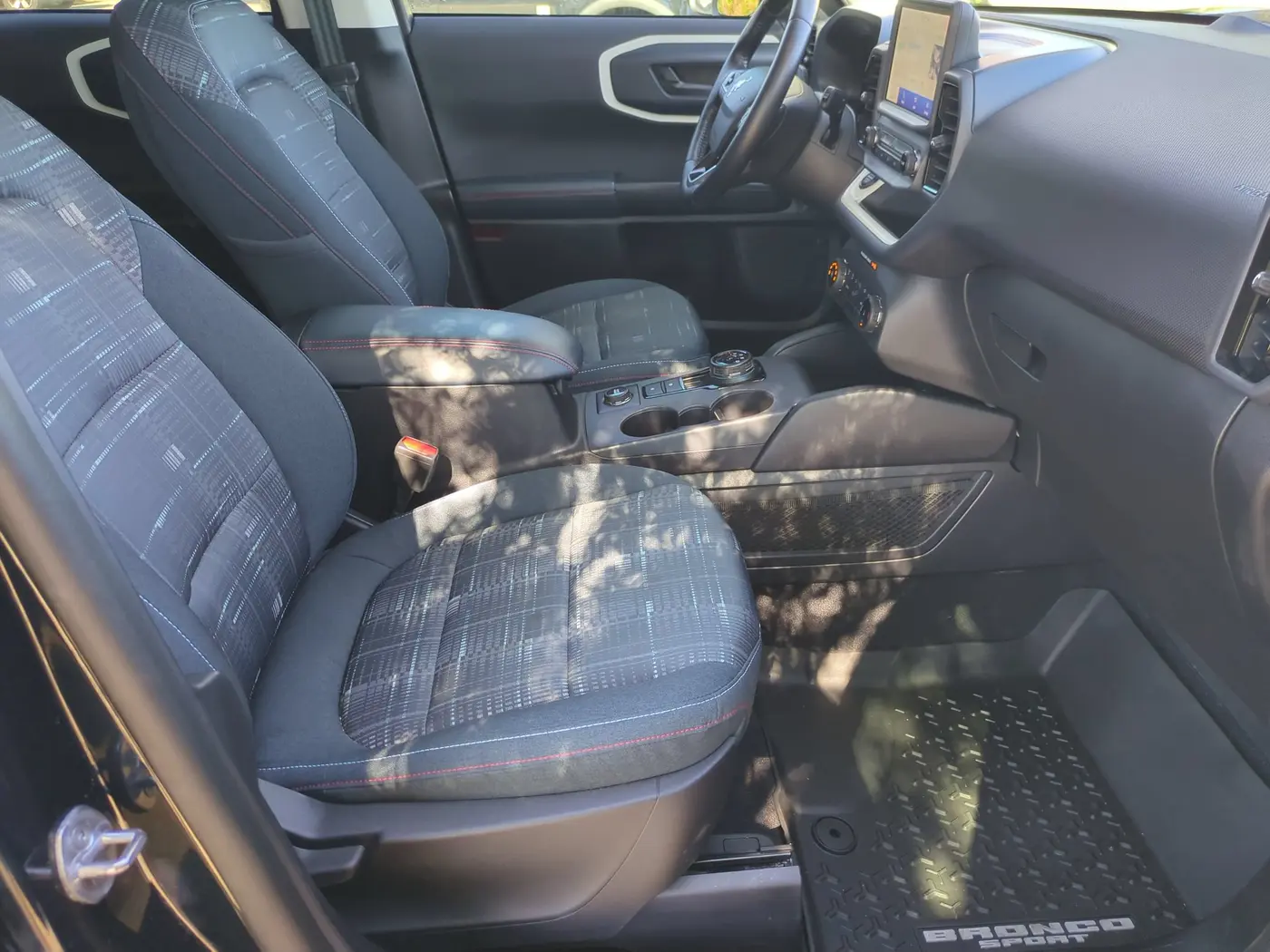 2023 Ford Bronco - $25,495