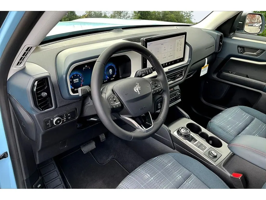 2025 Ford Bronco - $33,735