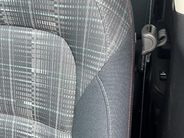 2025 Ford Bronco - $31,995