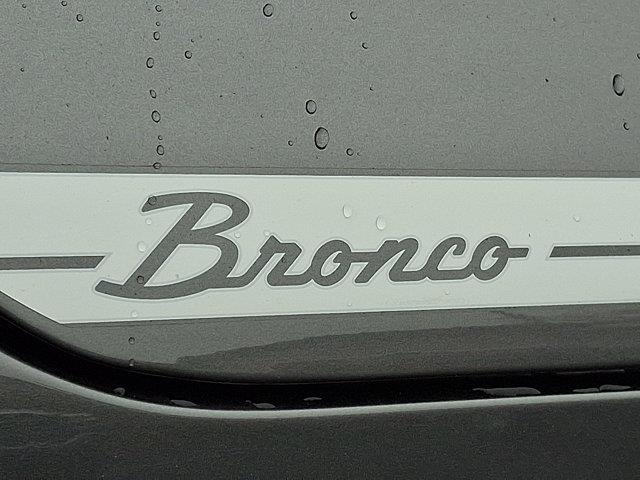2025 Ford Bronco - $32,995