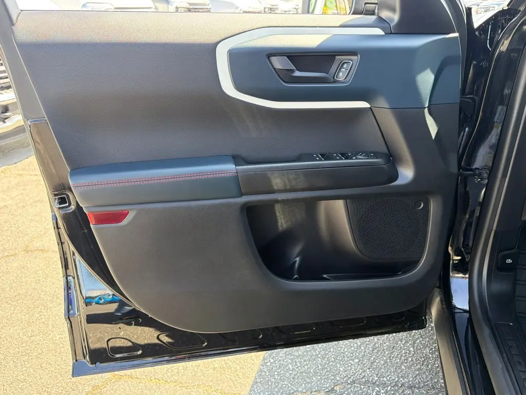 2026 Ford Bronco - $34,998