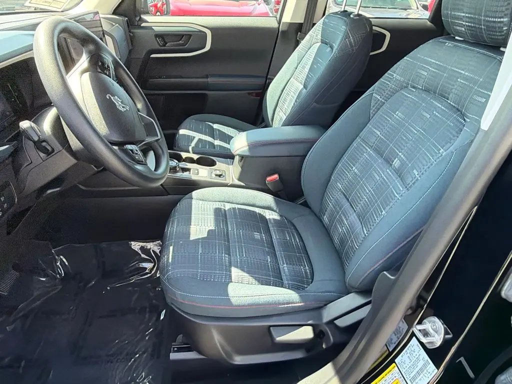 2026 Ford Bronco - $34,998