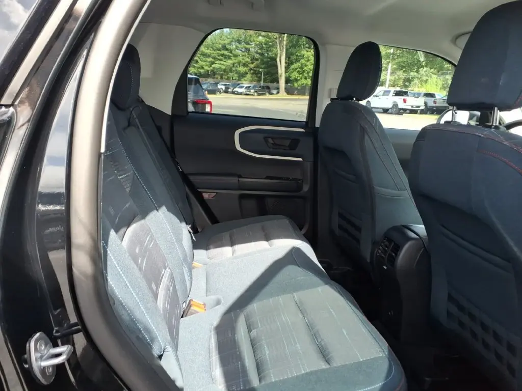 2025 Ford Bronco - $29,900