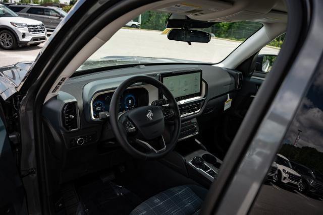 2025 Ford Bronco - $32,500