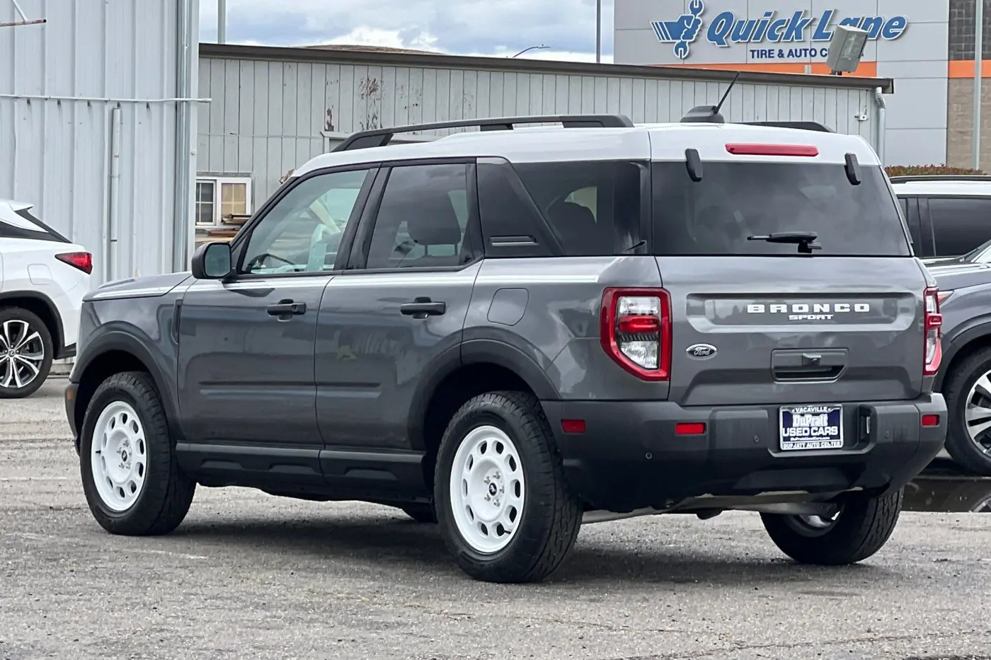 2025 Ford Bronco - $28,895