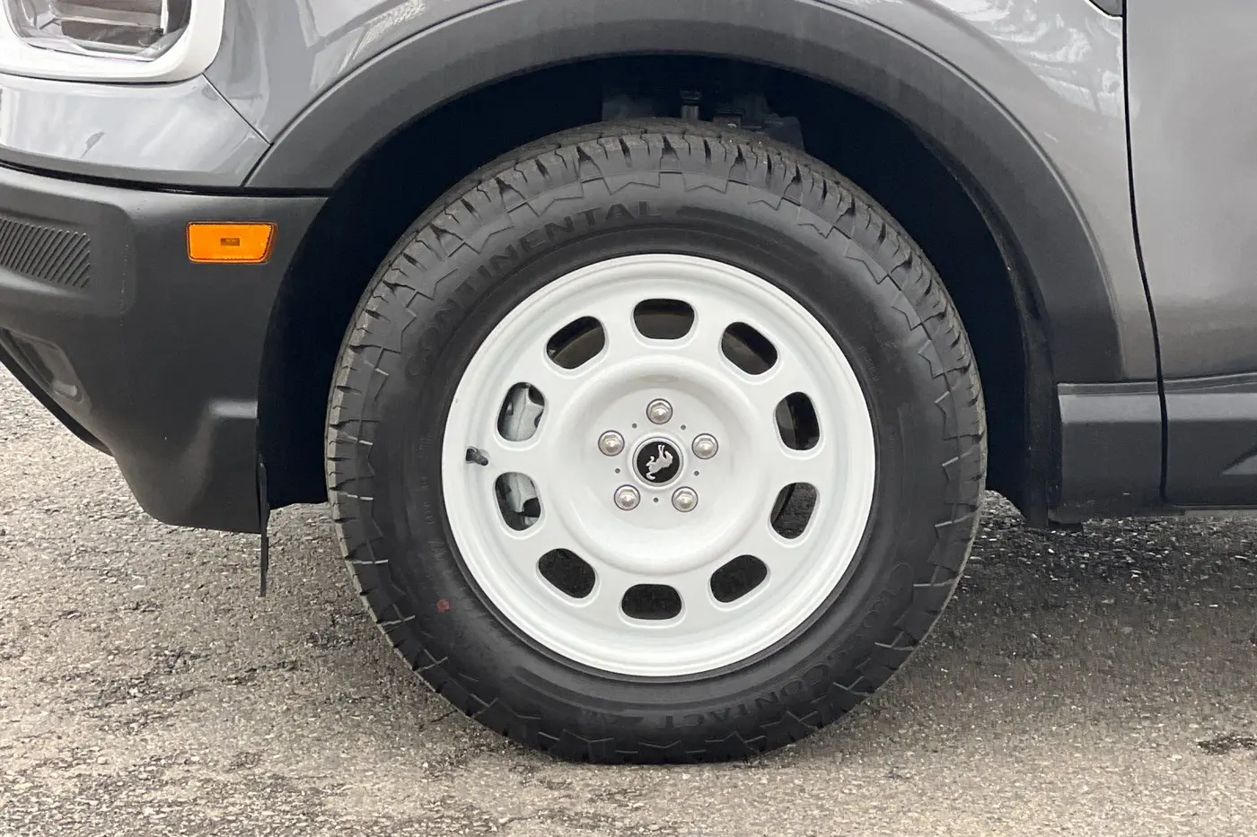 2025 Ford Bronco - $28,895