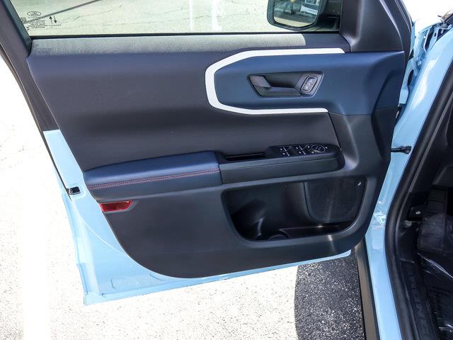 2025 Ford Bronco - $31,998