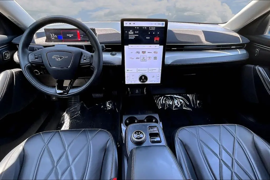 2023 Ford Mustang - $27,750