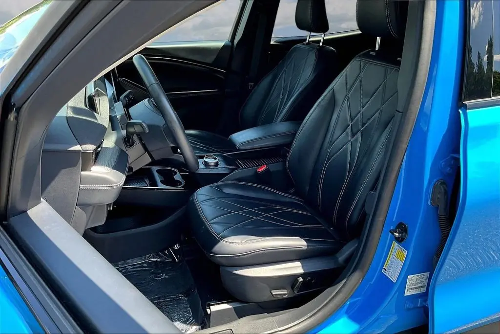 2023 Ford Mustang - $27,750