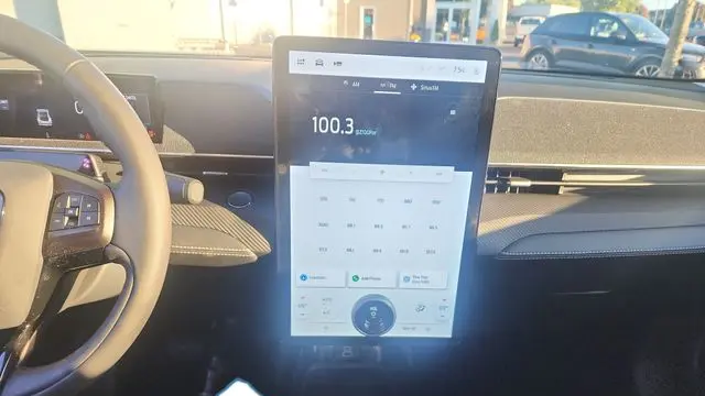2025 Ford Mustang Mach-E Select