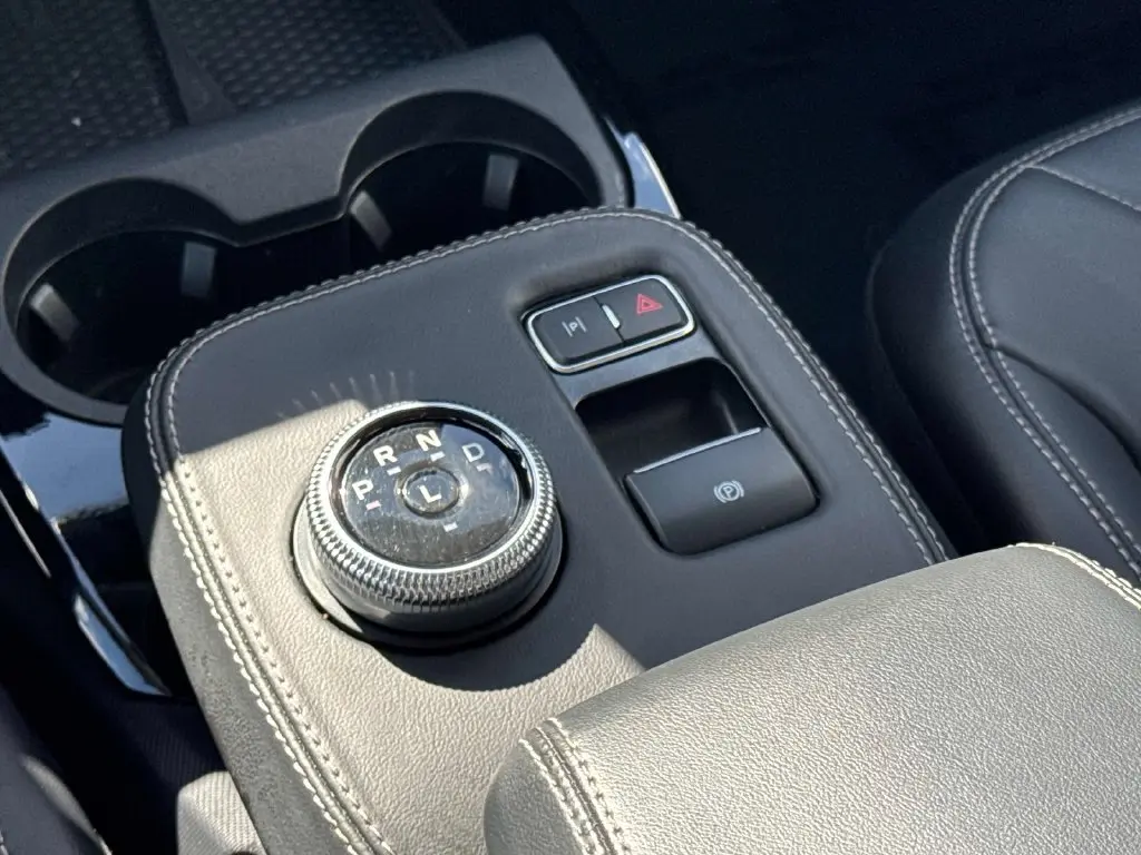 2023 Ford Mustang - $26,995