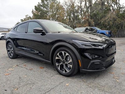 2025 Ford Mustang MACH-E Select 4DR SUV