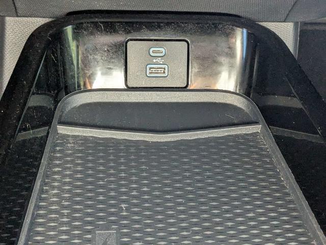 2023 Ford Mustang - $28,990