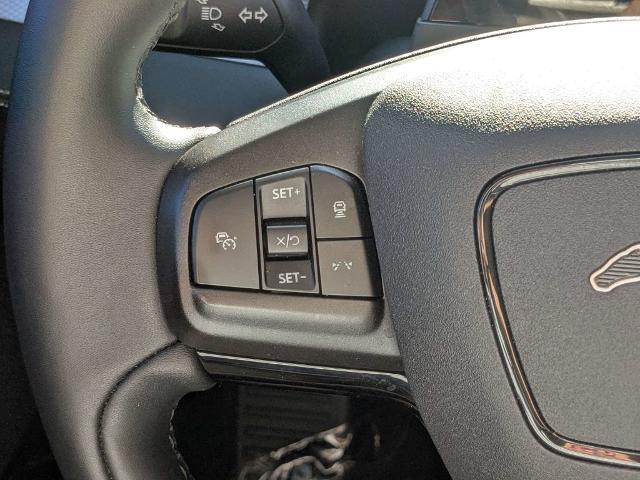 2023 Ford Mustang - $28,990