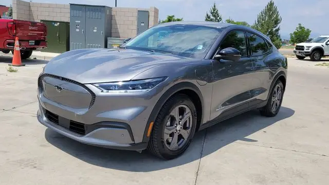 2023 Ford Mustang Mach-E Select