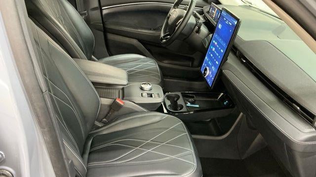 2024 Ford Mustang Mach-E Select