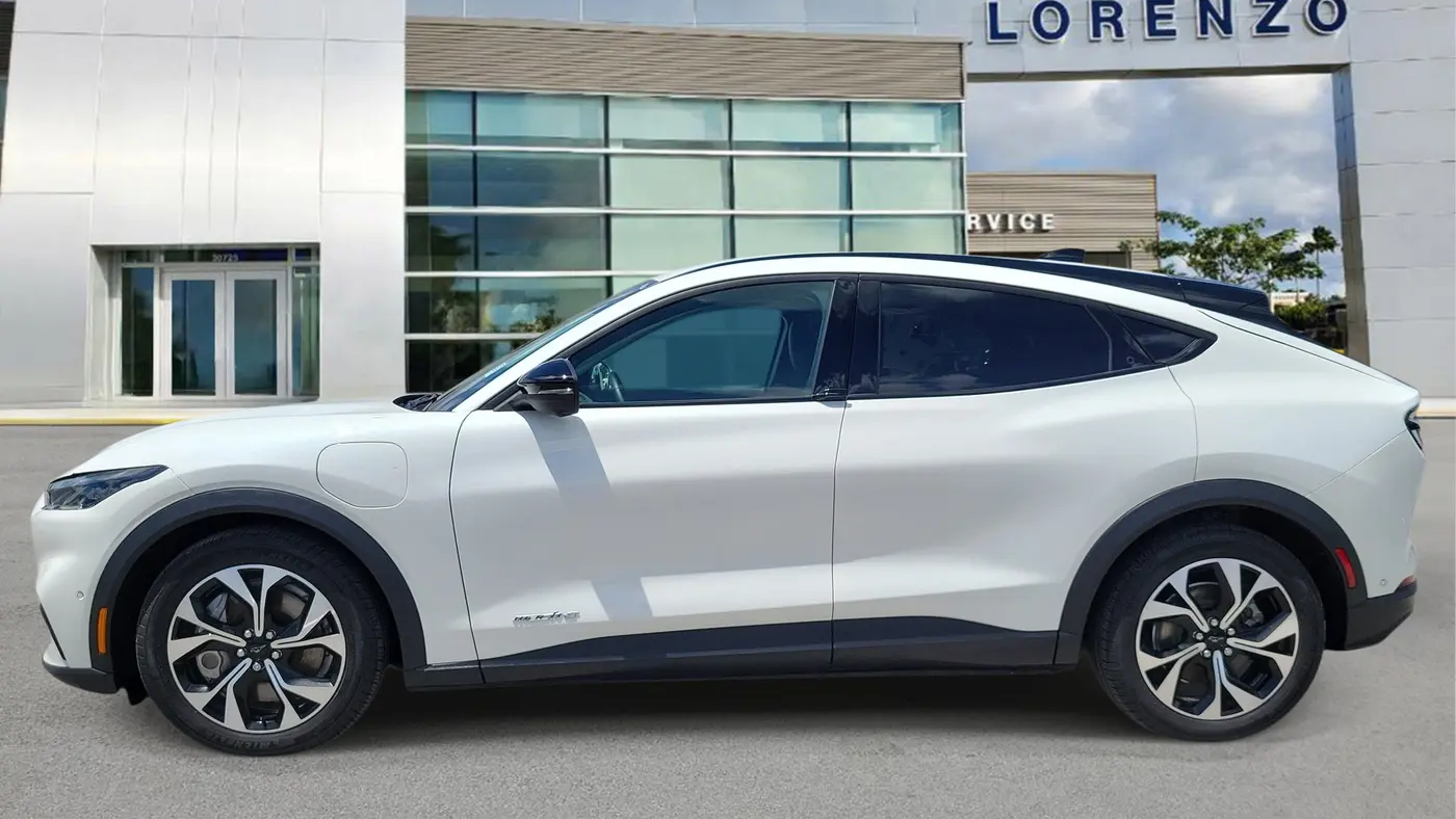 2024 Ford Mustang Mach-E Select