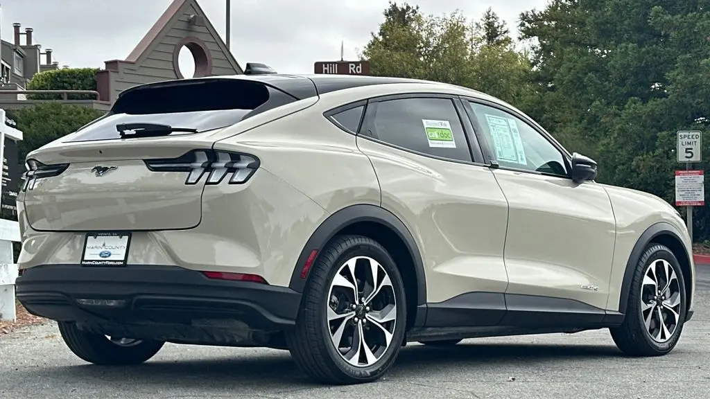 2025 Ford Mustang Mach-E Select