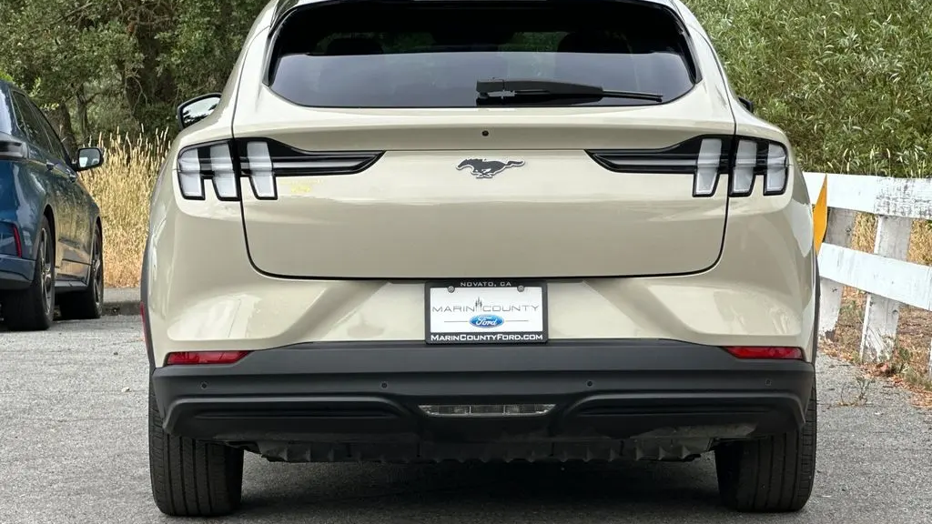 2025 Ford Mustang Mach-E Select