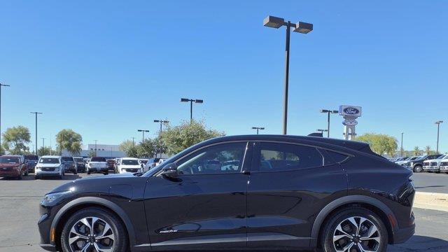 2025 Ford Mustang Mach-E Select