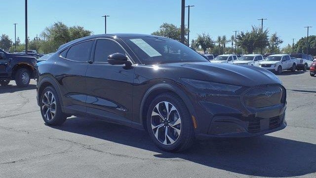 2025 Ford Mustang Mach-E Select