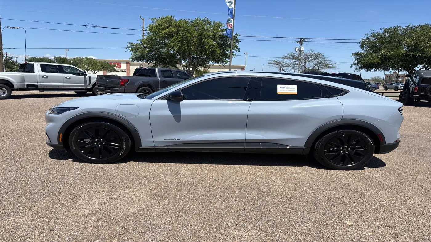 2026 Ford Mustang - $39,844