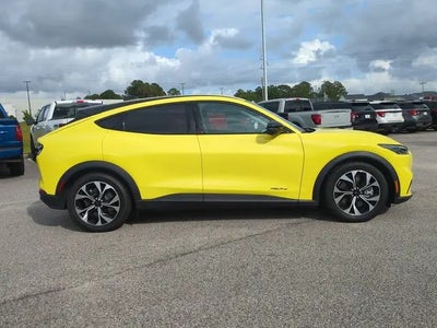 2025 Ford Mustang MACH-E Select 4DR SUV