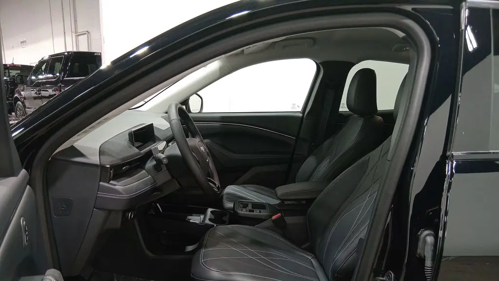 2025 Ford Mustang Mach-E Select