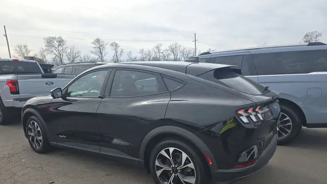 2025 Ford Mustang Mach-E Select