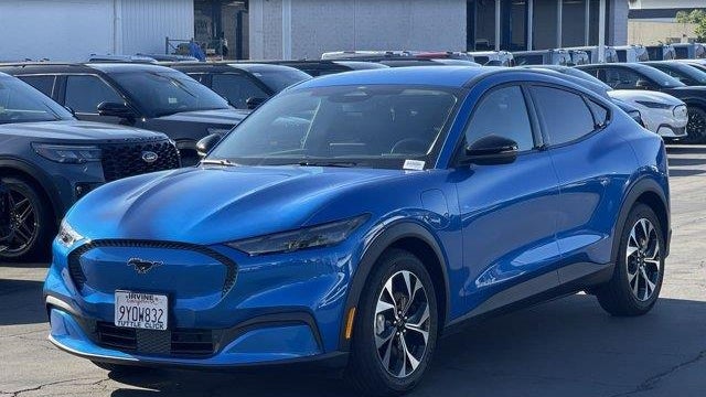 2026 Ford Mustang Mach-E Select