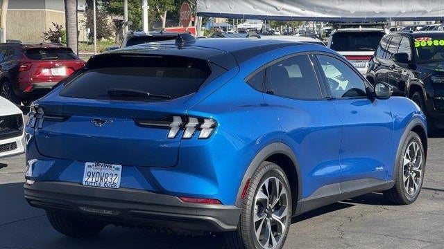 2026 Ford Mustang Mach-E Select