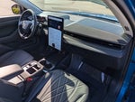 2025 Mustang Mach-E Thumbnail 38
