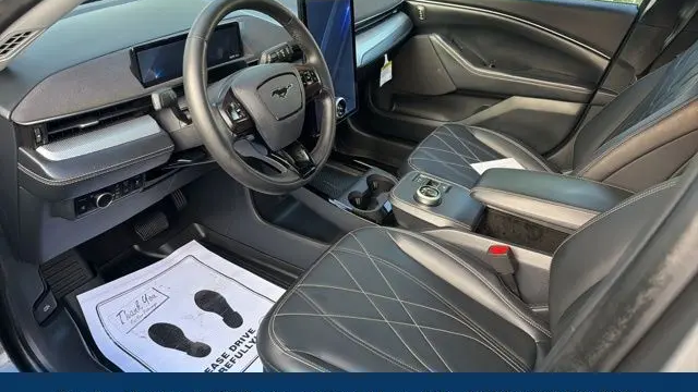 2023 Ford Mustang Mach-E Select