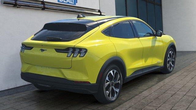 2025 Ford Mustang Mach-E Select