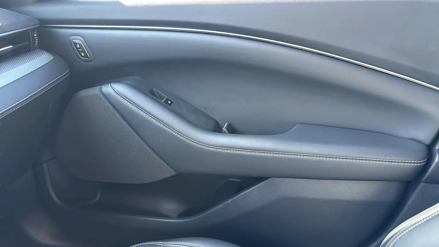 2023 Ford Mustang Mach-E Select