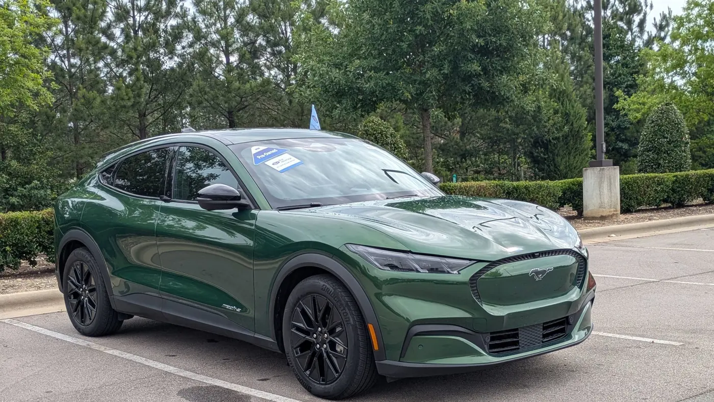 2025 Ford Mustang Mach-E Select